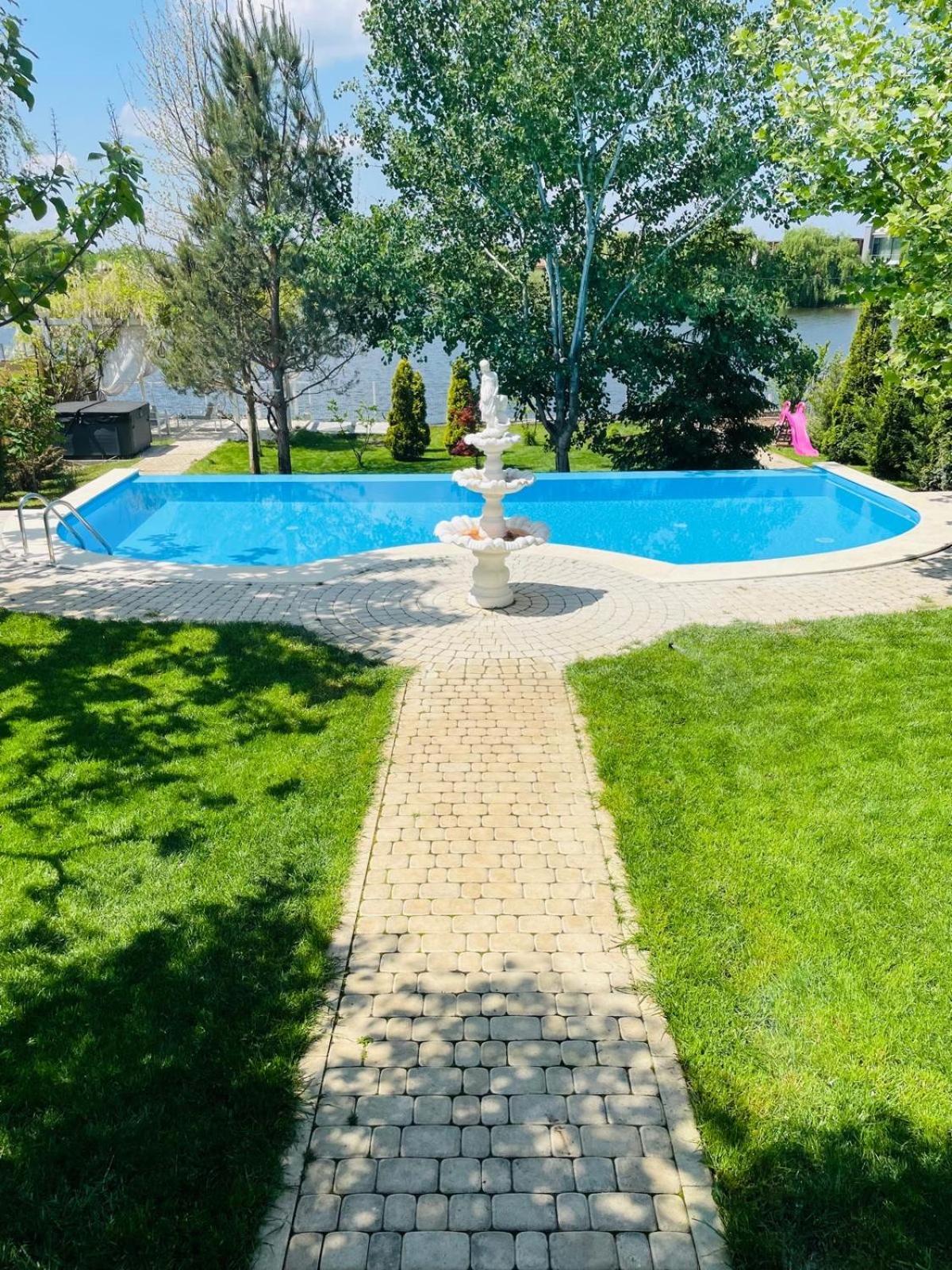 Therme - Corbeanca By The Lake Luxury Villa Exterior foto
